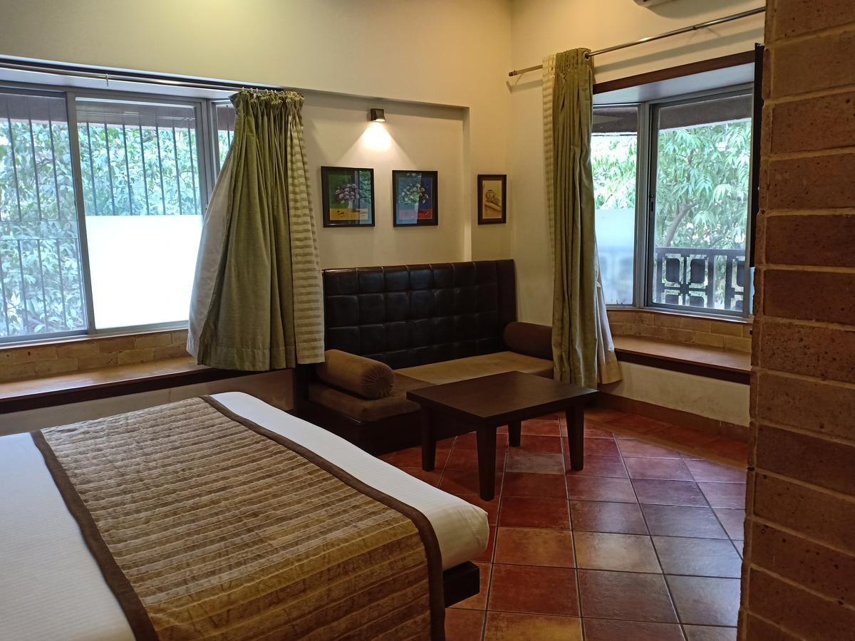 Hotel Chandralok โลนาวาลา ภายนอก รูปภาพ