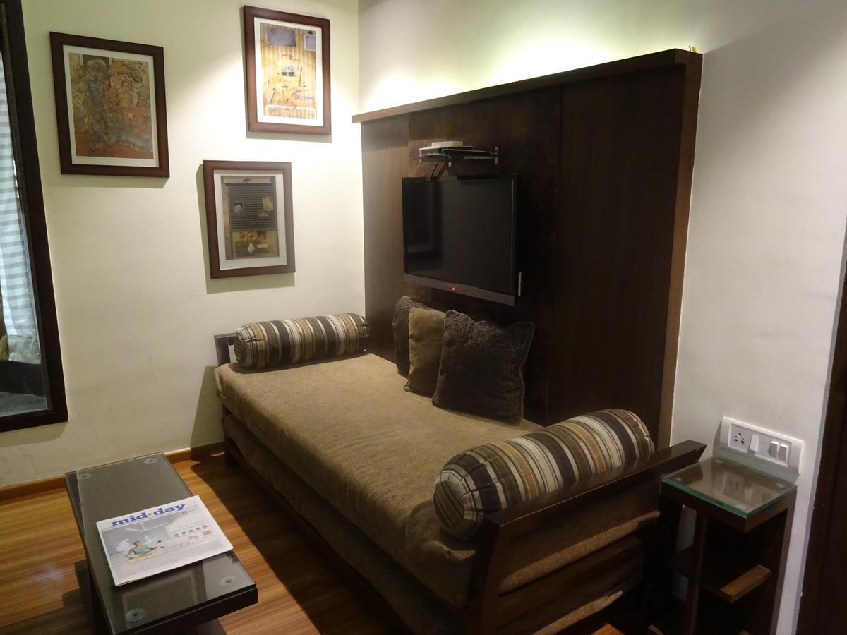 Hotel Chandralok โลนาวาลา ภายนอก รูปภาพ